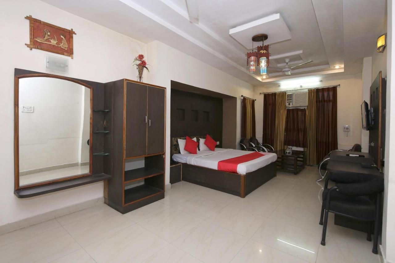 ג'אבלפור Oyo Hotel Shubhkamna מראה חיצוני תמונה