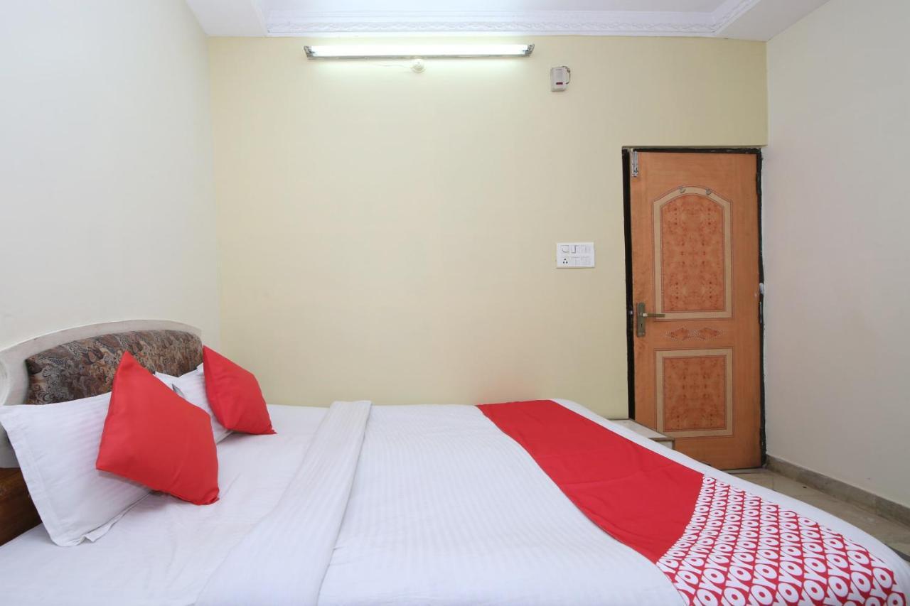ג'אבלפור Oyo Hotel Shubhkamna מראה חיצוני תמונה